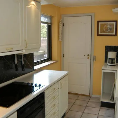 Sleeps 8 Pool Wifi